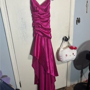 Elegant Fuchsia Evening Gown
